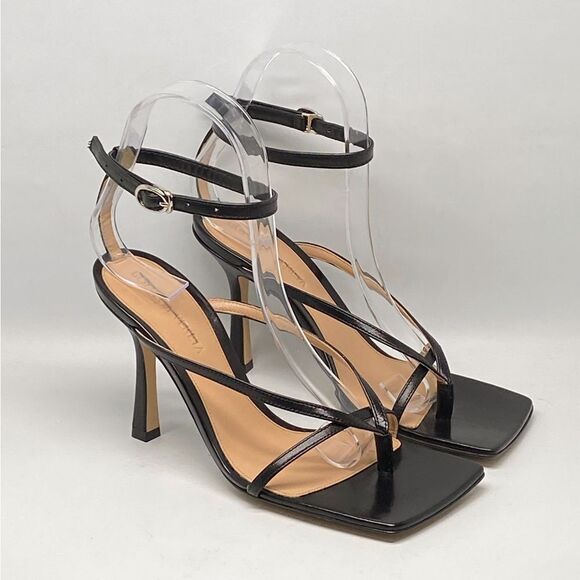 Bottega Veneta Stretch Leather Strappy Thong Sandals size 35.5 - Picture 4 of 13